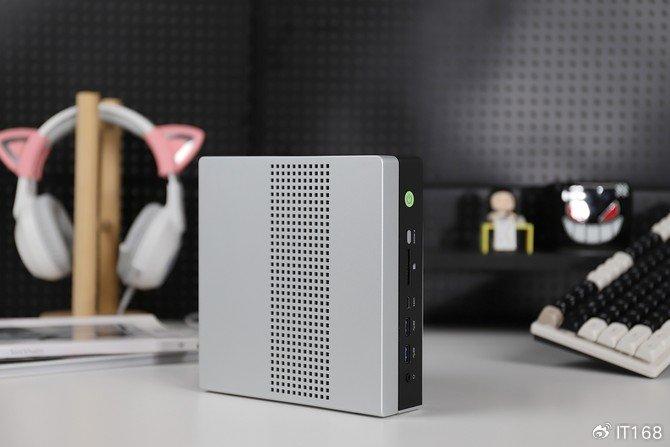 本地部署大模型_极摩客EVO-X2_AMD锐龙AI Max+ 395_Ryzen AI