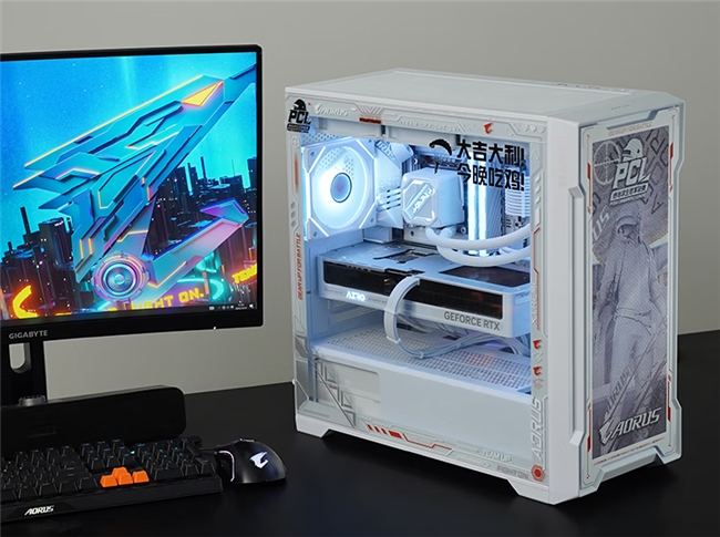 9800X3D_ 技嘉 AORUS PCL 联名定制机箱 _PUBG PCL 秋季赛 选手同款主机
