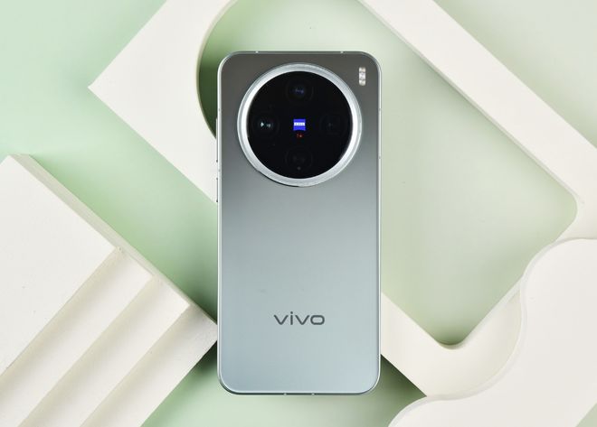 vivo X200s 旗舰性能续航手机_5700G_vivo S30 2025国补推荐手机