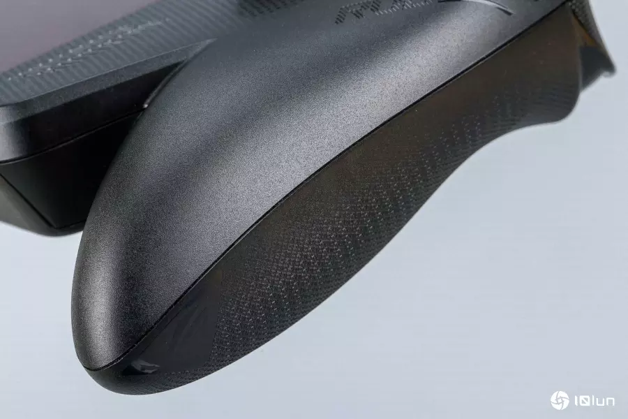 ROG Xbox Ally系列掌机评测：纯正血统的Xbox首款掌上游戏机，是否值得期待？