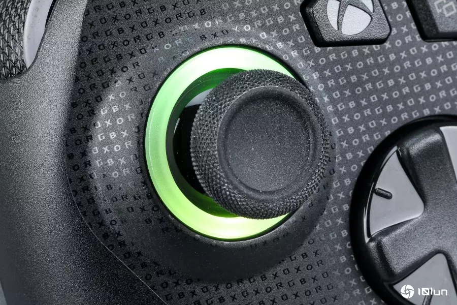 ROG Xbox Ally系列掌机评测：纯正血统的Xbox首款掌上游戏机，是否值得期待？