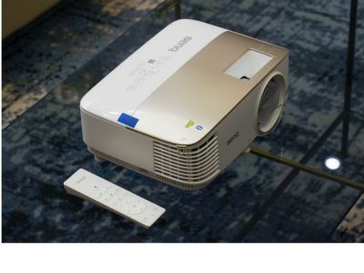 把传统投影扫进垃圾桶？用过就回不去的明基i707智能投影机体验