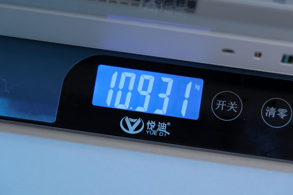 9700X_桌面小钢炮MATX机箱 高颜值小体积主机配置 5070星曜LUNA显卡