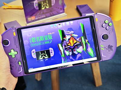 OnexPlayer 2 Pro EVA联名限量版上手：EVA元素很赞，锐龙7 7840U有点强