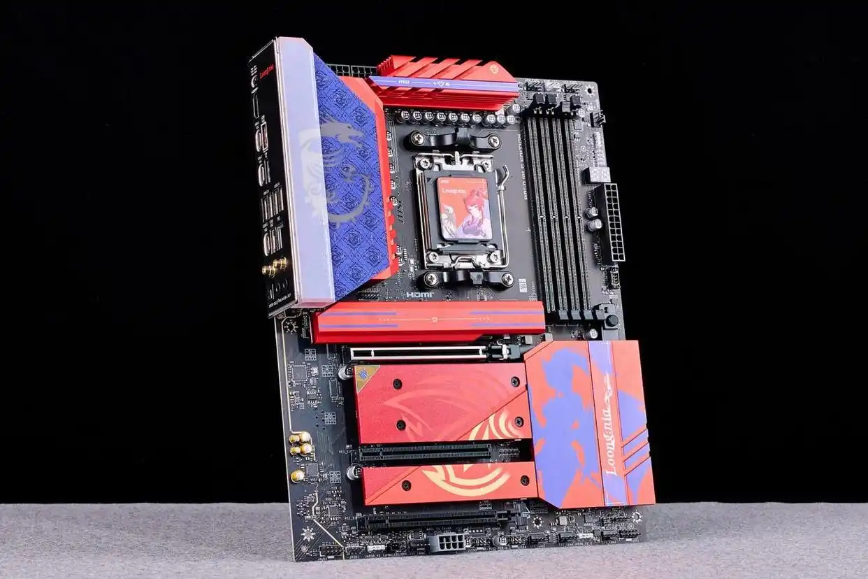 二次元信仰性能怪兽_微星MLG魔龙姬定制整机_9700X