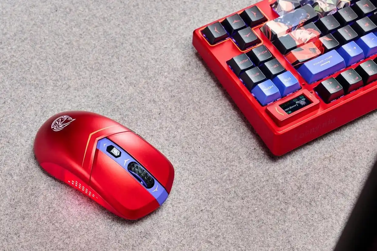 二次元信仰性能怪兽_9700X_微星MLG魔龙姬定制整机