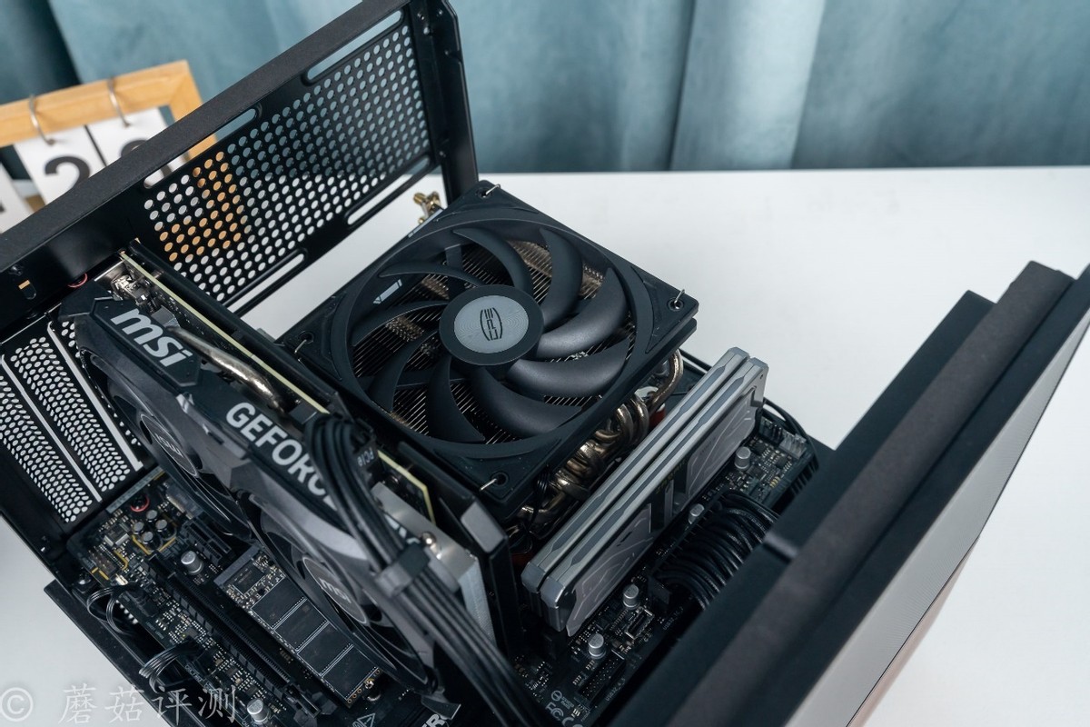 超频3红海H4 ARGB风冷散热器 mini塔式散热器 下压式散热器_9800X3D