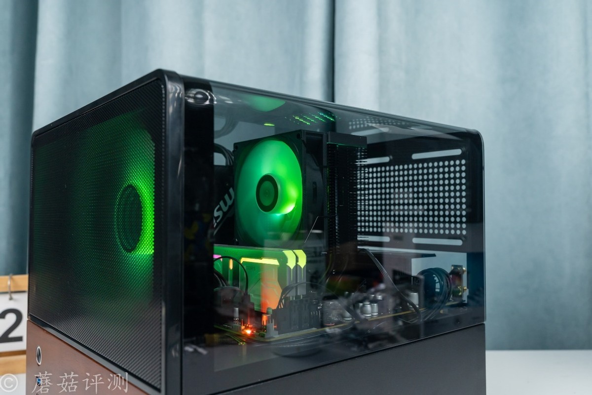 9800X3D_超频3红海H4 ARGB风冷散热器 mini塔式散热器 下压式散热器