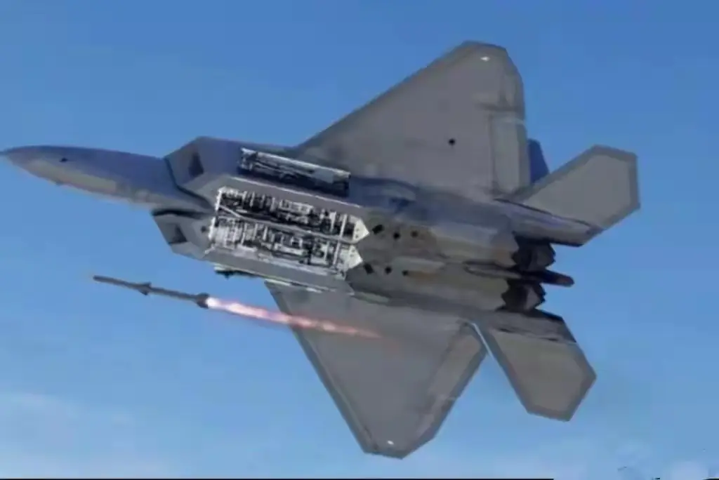 F-22战斗机隐身性能_特朗普增加国防预算_7500F