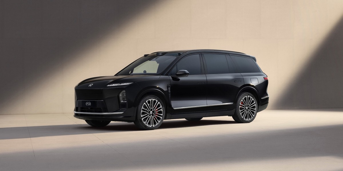 极致性能处理器_9950X3D_年度游戏性手机