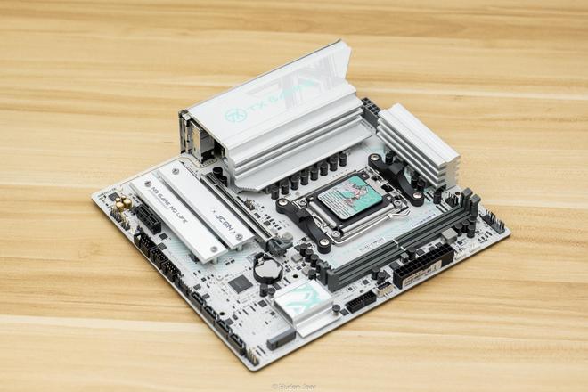 R5 9600X 对比 i5 14600KF 性价比分析_9600X_DDR4内存涨价下CPU选择