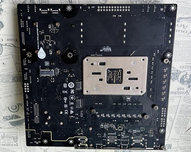 AMD Ryzen5 9600X 微星MAG B850M MORTAR WIFI 配置_9600X