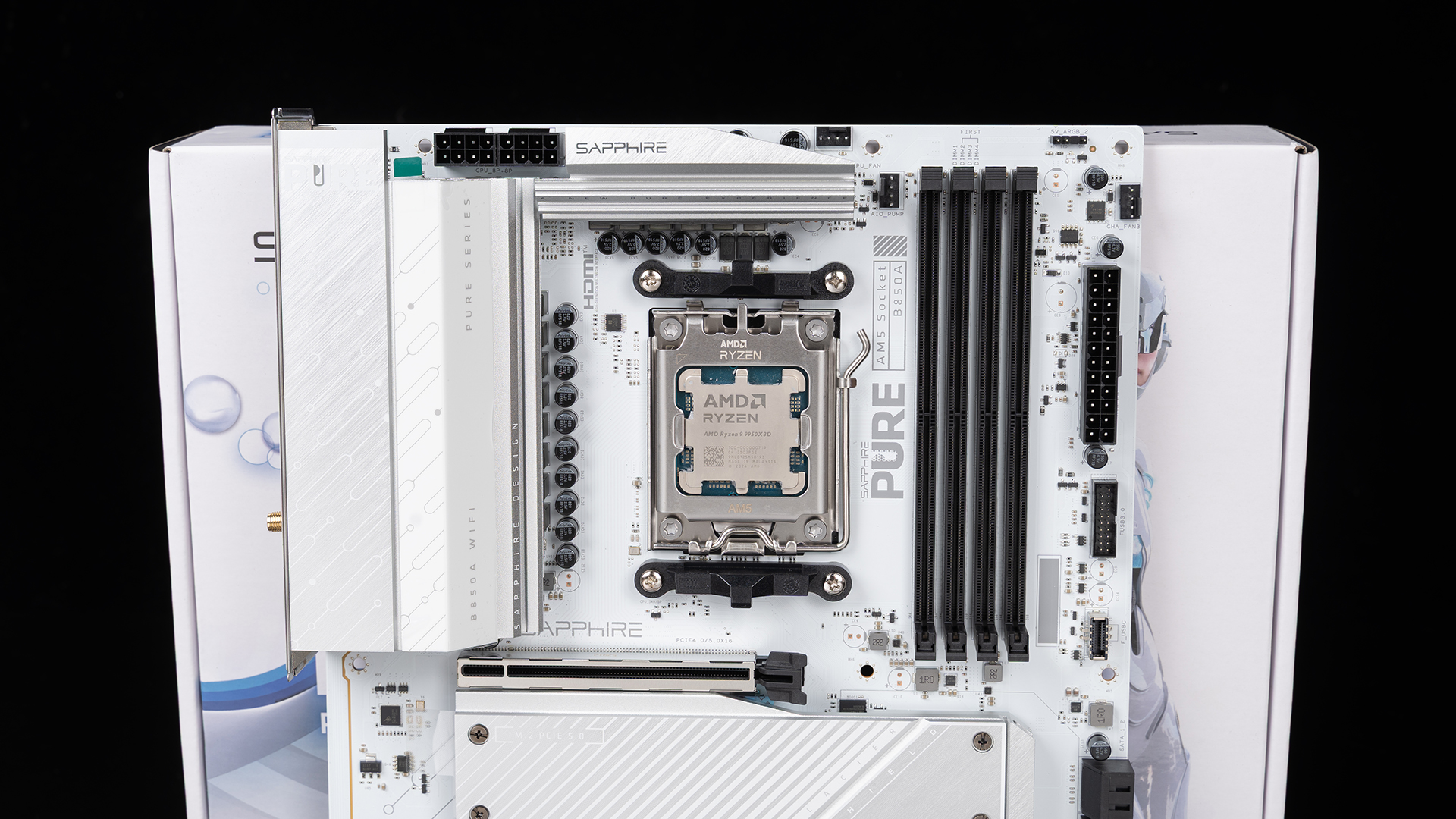蓝宝石PURE极地B850A WIFI开箱评测_锐龙9 9950X3D B850主板性能测试_9950X3D