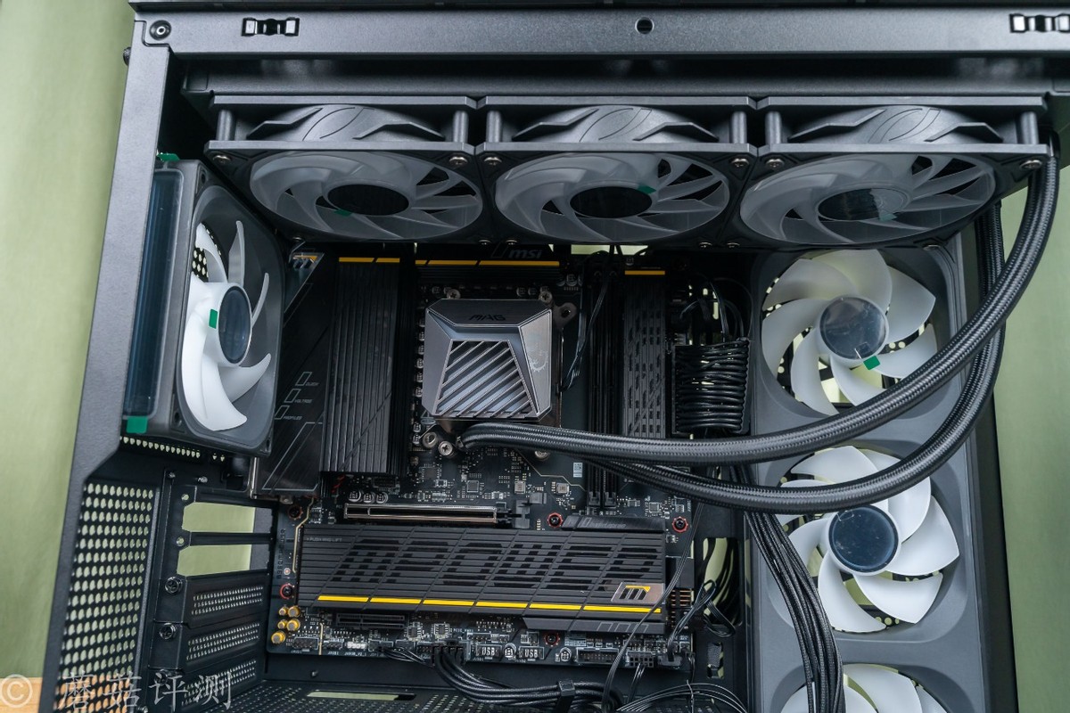 9500F_AMD 9500F性能测试与游戏体验_AMD锐龙5 9500F不带核显处理器评测