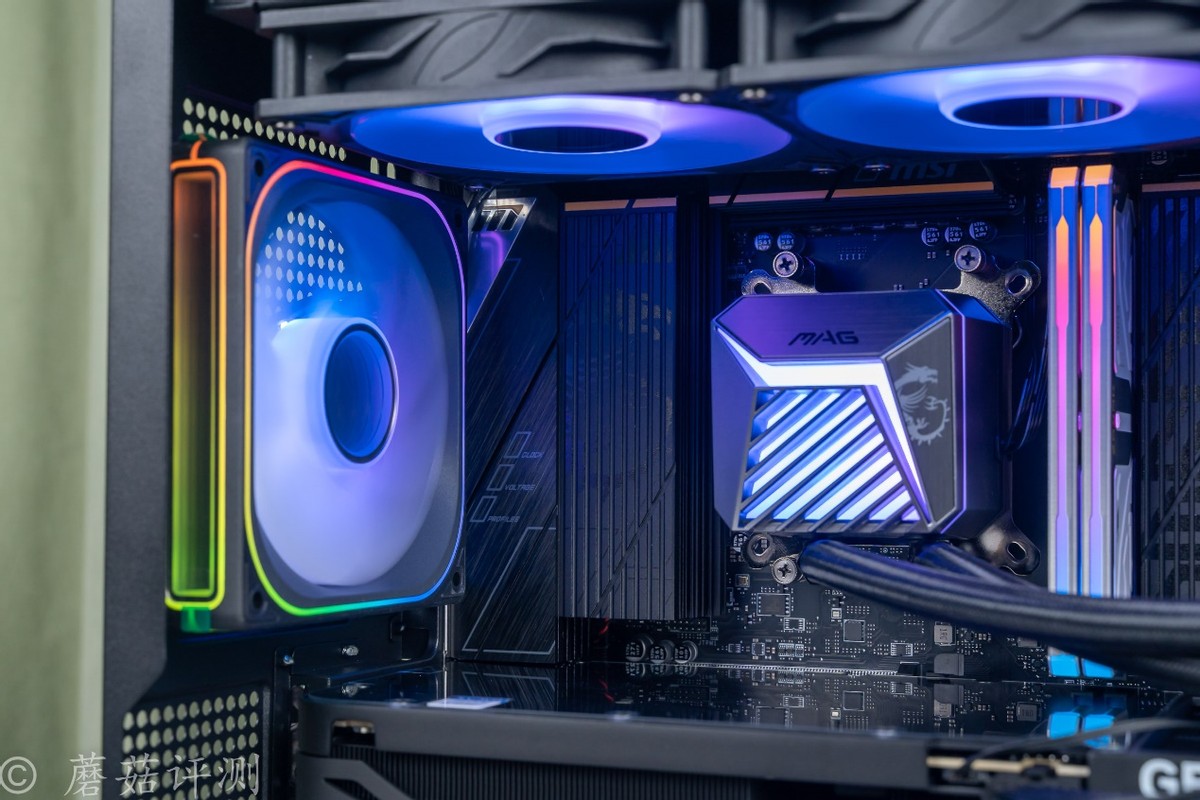 AMD锐龙5 9500F不带核显处理器评测_AMD 9500F性能测试与游戏体验_9500F