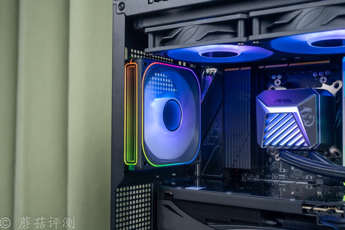 AMD 9500F性能测试与游戏体验_AMD锐龙5 9500F不带核显处理器评测_9500F