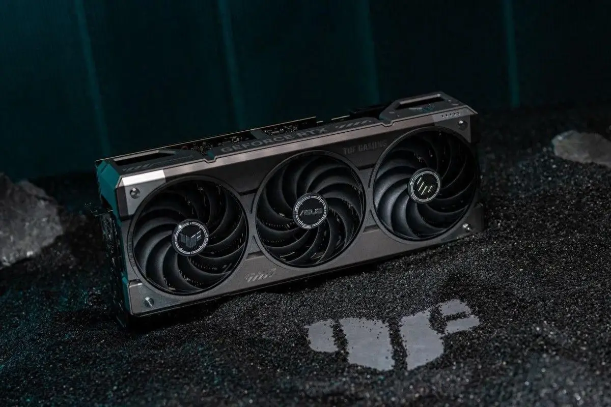 9800X3D_华硕B860重炮手WIFI主板Intel酷睿Ultra 7 265F电竞平台_华硕B850小吹雪主板AMD锐龙7 9800X3D性能配置
