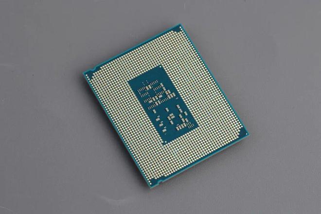 锐龙5 7500F价格对比 酷睿Ultra 5 230F游戏性能 Zen 4架构评测_7500F