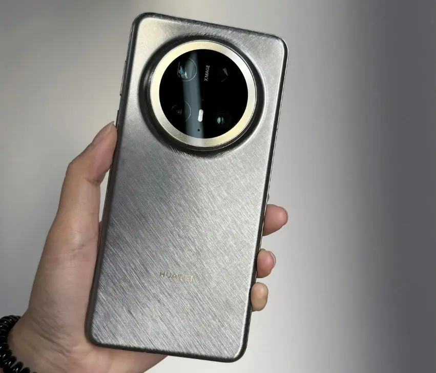 10月“最值得入手”的3款华为手机，流畅度高，价格“大跳水”