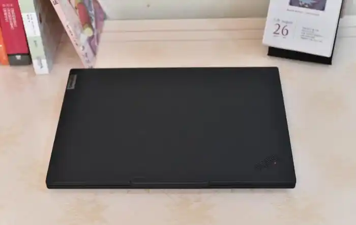 ThinkPad T14 Gen6商用本测评：AMD锐龙AI 7 PRO 350 处理器赋予AI全新体验，显著提升工作效率