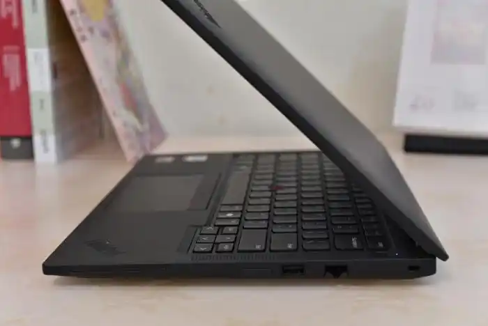 ThinkPad T14 Gen6商用本测评：AMD锐龙AI 7 PRO 350 处理器赋予AI全新体验，显著提升工作效率