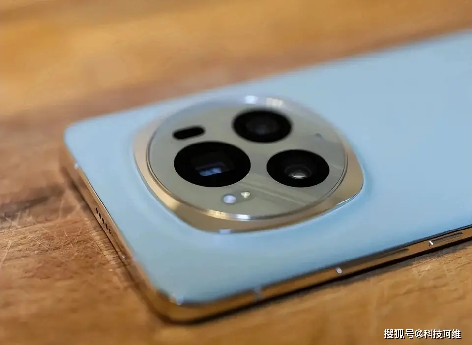 荣耀豁出去了，从6199元降至2736元，高配旗舰清仓“大跳水”