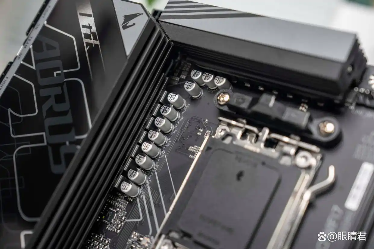 装机不用挑，就选电竞雕：技嘉B850M电竞雕+9800X3D装机