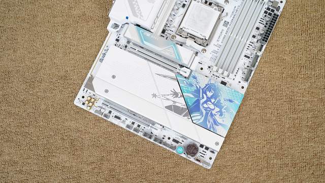 只为极致性能，9950X3D+X870吹雪S+HOF 5080打造的海景房主机分享