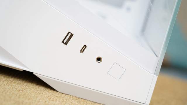 只为极致性能，9950X3D+X870吹雪S+HOF 5080打造的海景房主机分享