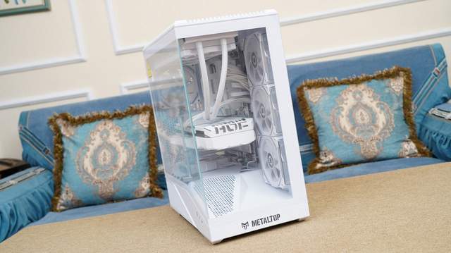 只为极致性能，9950X3D+X870吹雪S+HOF 5080打造的海景房主机分享