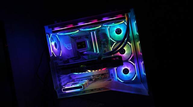 只为极致性能，9950X3D+X870吹雪S+HOF 5080打造的海景房主机分享