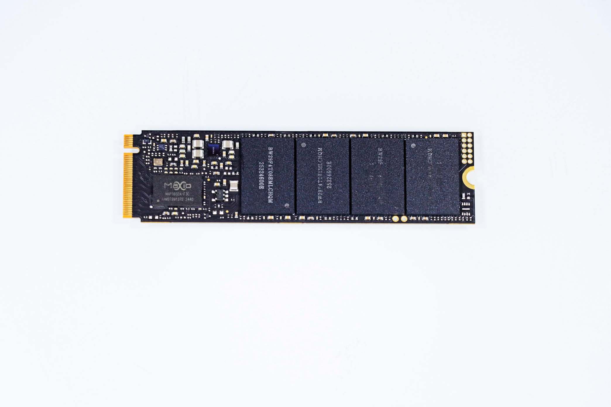 diy 装机与 AI 高性价比存储——宏碁掠夺者 GM9 2TB / GM7 2TB