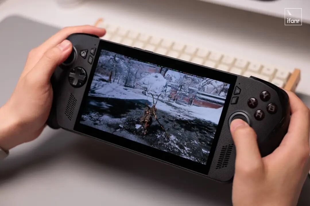 ROG XBOX 掌机 X 体验：不是真原生 XBOX 掌机，但已经很棒了