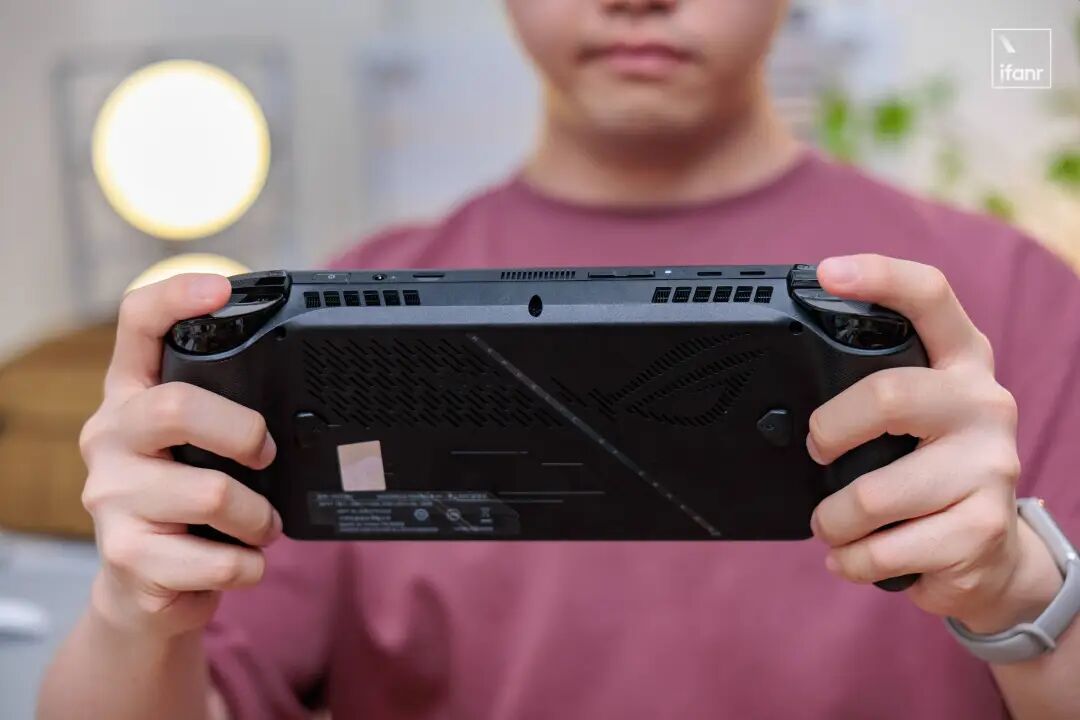 ROG XBOX 掌机 X 体验：不是真原生 XBOX 掌机，但已经很棒了