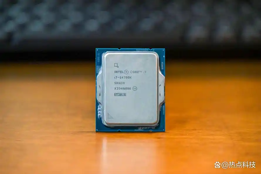 到底选择锐龙7 9700X还是酷睿i7-14700K？游戏生产力实测告诉你