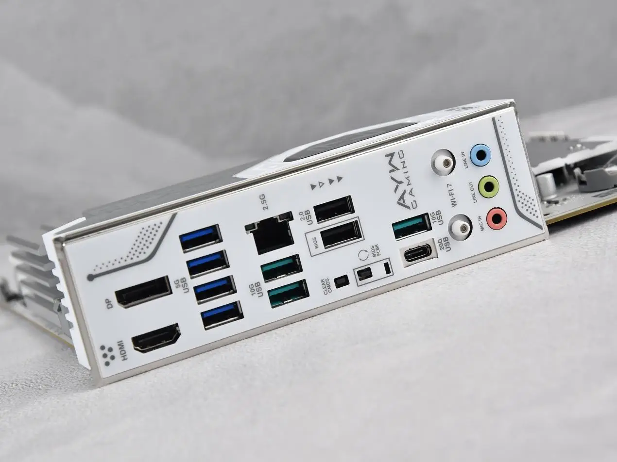 华硕B850M AYW GAMING OC WIFI 7主板评测：千元价格内存超频性能同级罕有