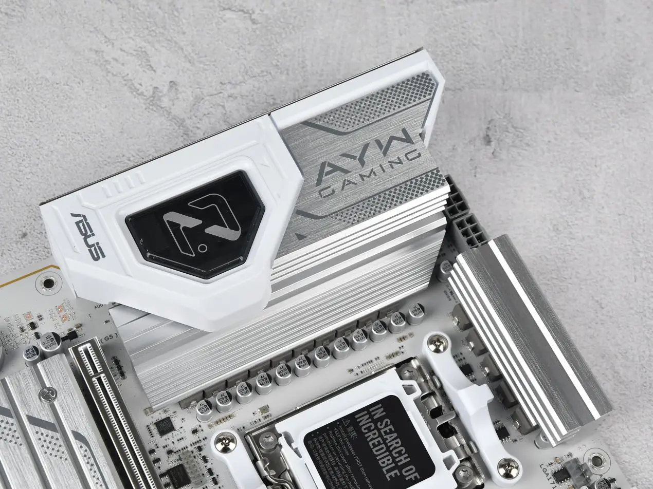 华硕B850M AYW GAMING OC WIFI 7主板评测：千元价格内存超频性能同级罕有