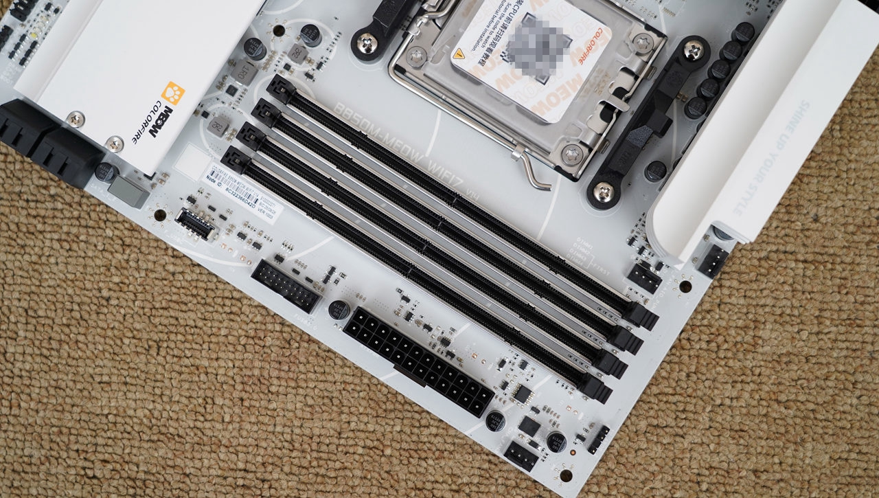 把钱花在刀刃上，9700X+B850橘猫+HOF 5080打造的海景房主机分享