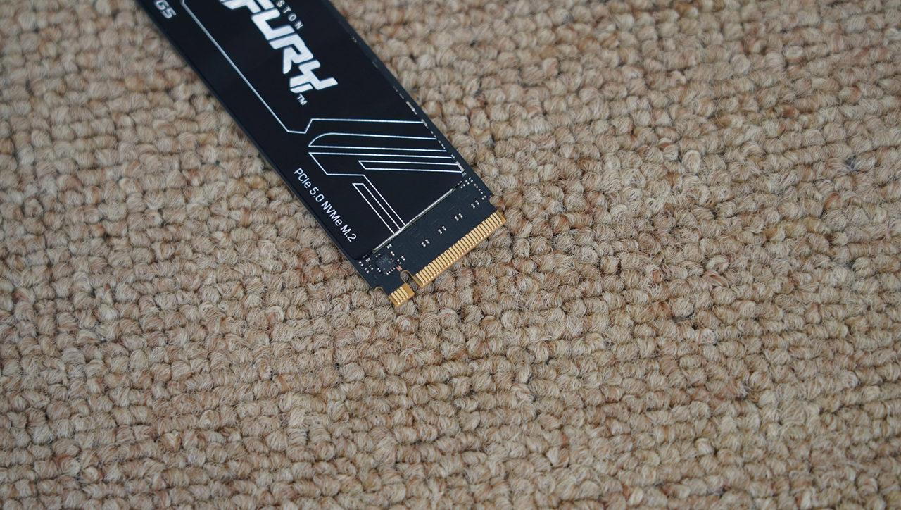 把钱花在刀刃上，9700X+B850橘猫+HOF 5080打造的海景房主机分享