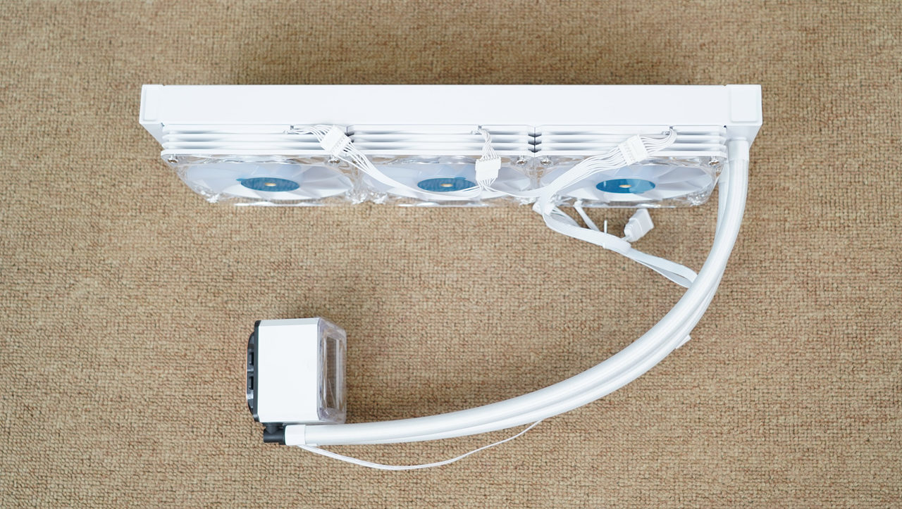 把钱花在刀刃上，9700X+B850橘猫+HOF 5080打造的海景房主机分享