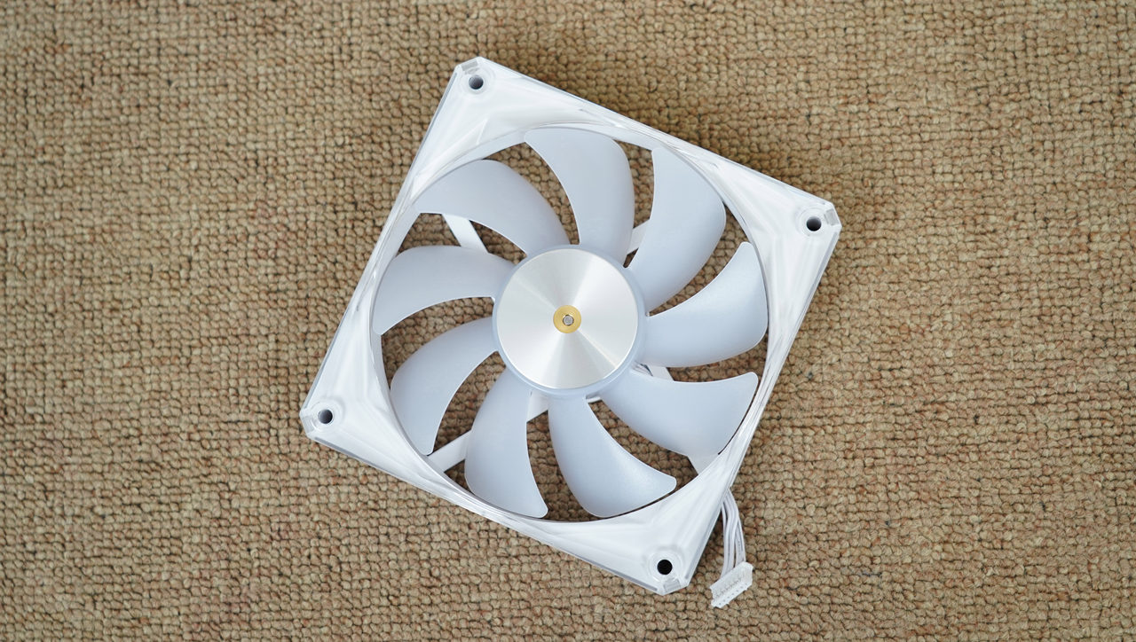 把钱花在刀刃上，9700X+B850橘猫+HOF 5080打造的海景房主机分享