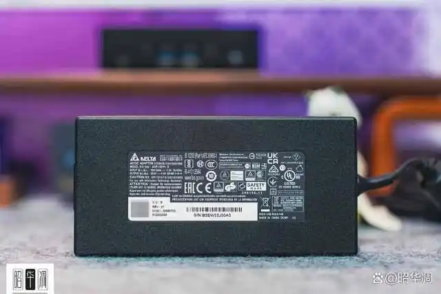 AMD AI 7-350 处理器_Ryzen AI_华硕破晓X PN54迷你主机