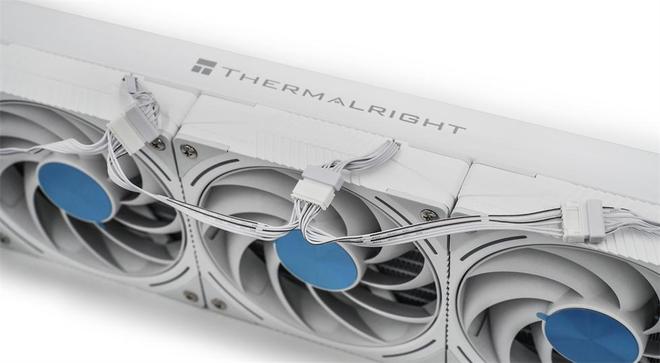 9950X3D_Tt钢影透S-M Pro机箱9950X3DROG B850小吹雪索泰5080装机配置分享_利民彩虹视界TURBO 360白色水冷双屏幕主机评测
