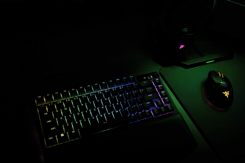 9950X3D_利民彩虹视界TURBO 360白色水冷双屏幕主机评测_Tt钢影透S-M Pro机箱9950X3DROG B850小吹雪索泰5080装机配置分享