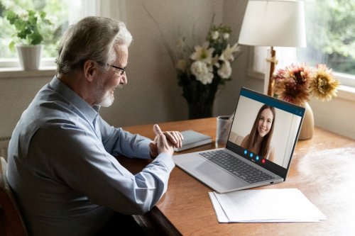 华硕无畏16 2025 4K价位段轻薄本_Ryzen AI_AMD锐龙7标压处理器2.5K 144Hz高刷屏