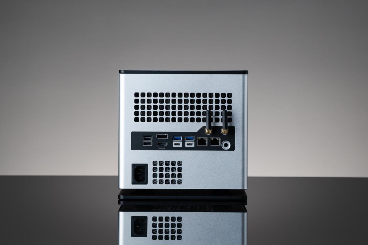 AMD锐龙AI MAX+ 395桌面AI超算迷你电脑_Ryzen AI_abee AI STATION 395 MAX液冷AI工作站