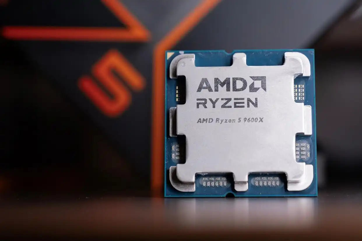 游戏CPU性能对比_AMD Ryzen 5 9600X vs 英特尔酷睿Ultra 7 265K_9600X