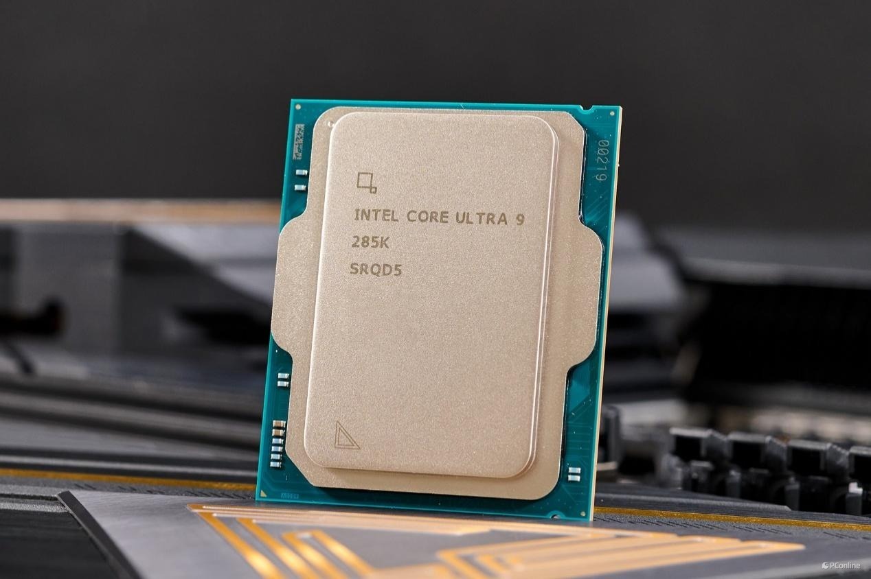 9600X_Intel酷睿Ultra 200S 越用越好用  LGA1851 平台价值