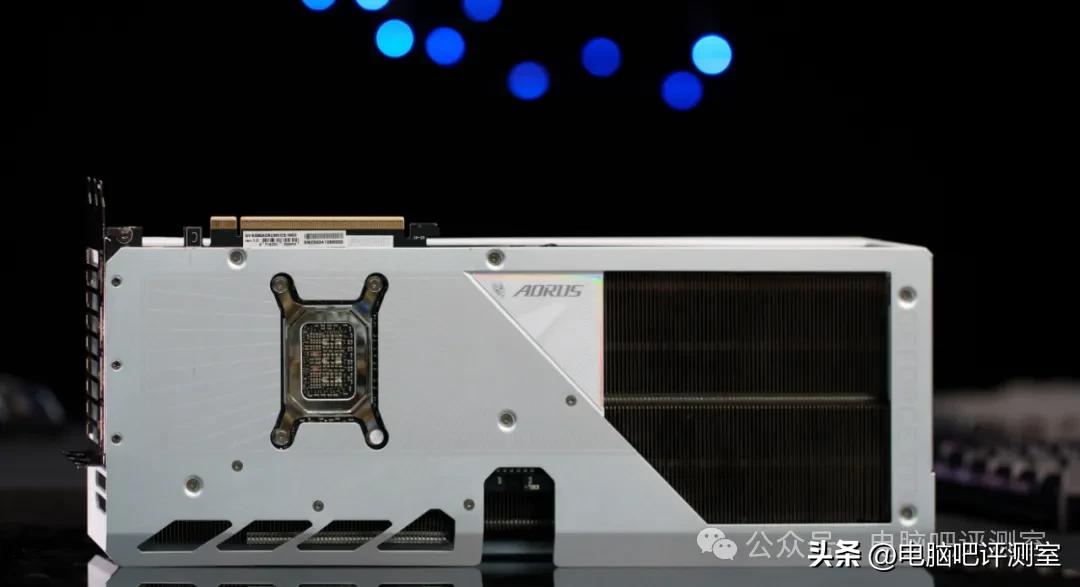 技嘉X870E AROUS PRO X3D ICE主板评测_9800X3D_游戏性能9800x3d配置