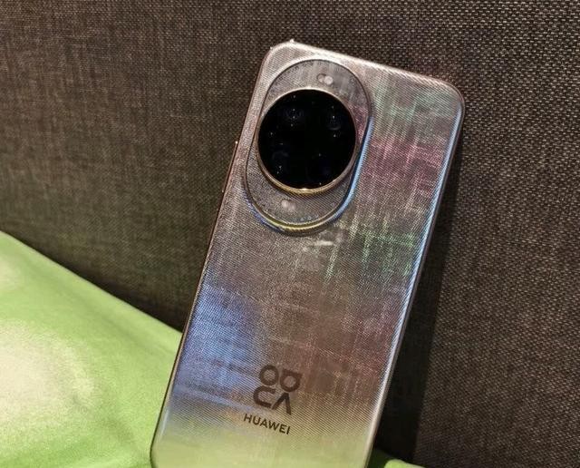 华为nova15Pro影像续航配置_华为nova15系列配置价格下探_5700G